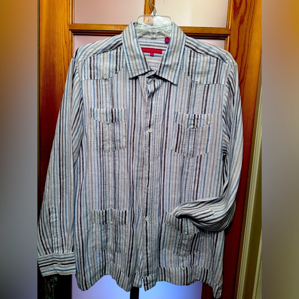 Men’s Guayabera Shirt Size XL